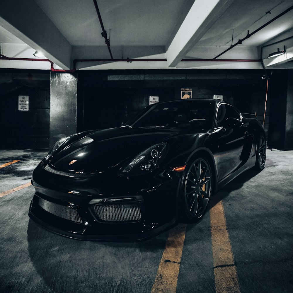 Кузов Porsche под защитной плёнкой